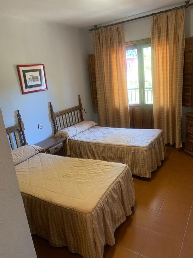 Hotel Restaurante Rio Cuervo Vega del Cadorno Εξωτερικό φωτογραφία
