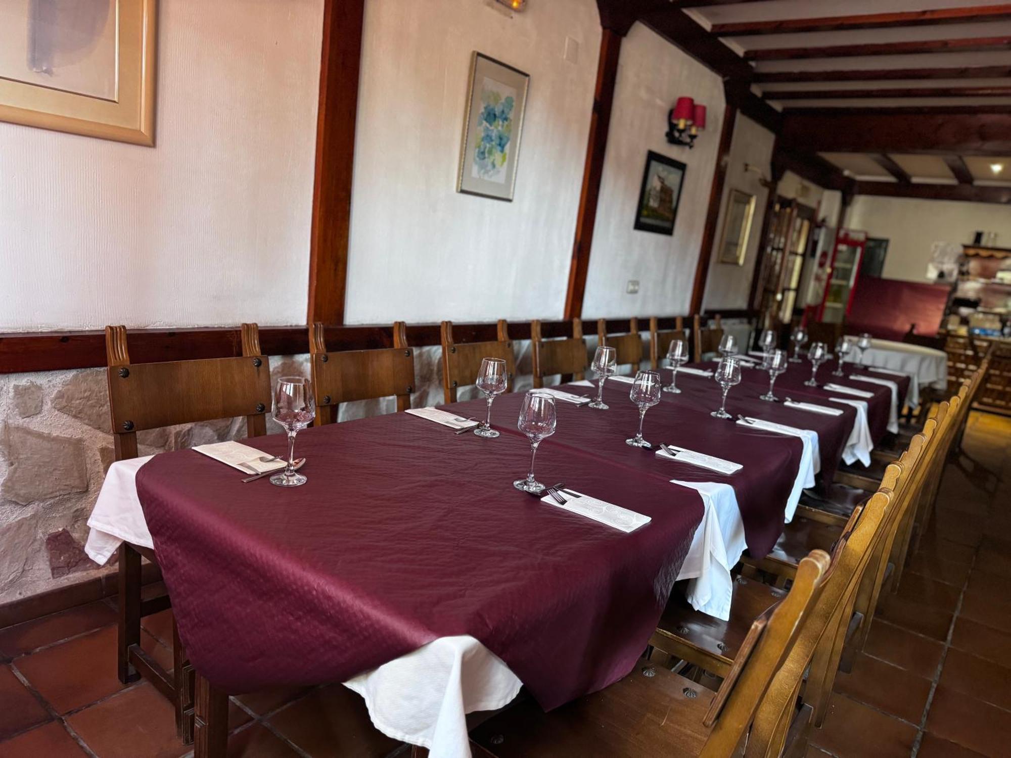 Hotel Restaurante Rio Cuervo Vega del Cadorno Εξωτερικό φωτογραφία
