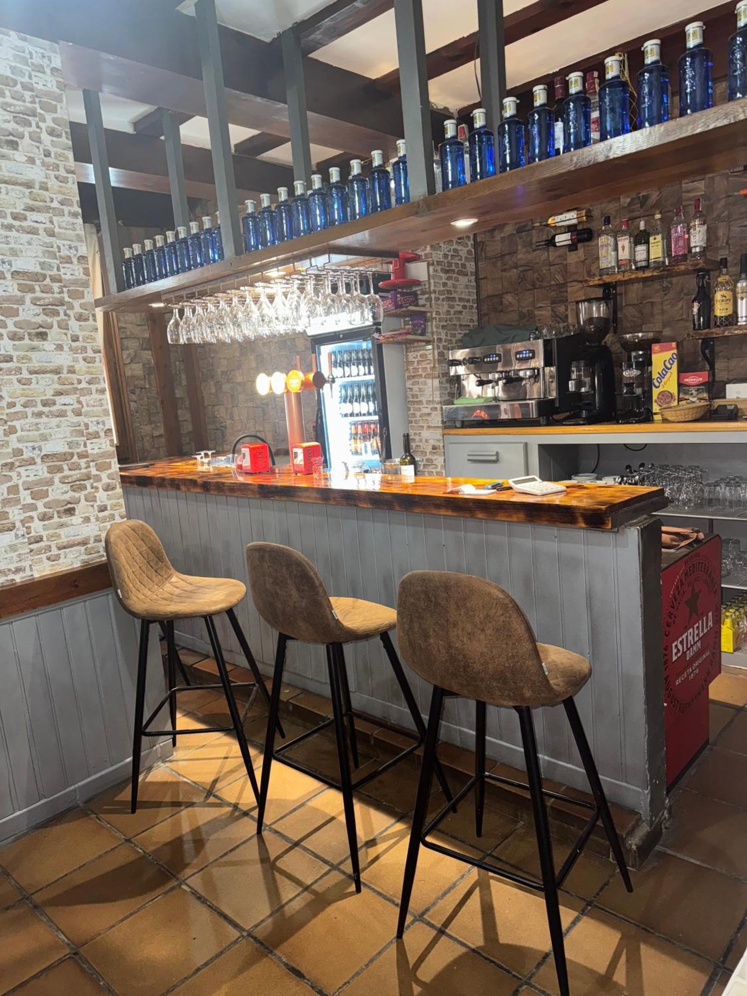 Hotel Restaurante Rio Cuervo Vega del Cadorno Εξωτερικό φωτογραφία